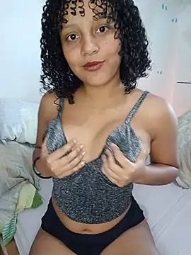 Snapshot of NatashaBorghese chatting on 7, 8, 2026 NatashaBorghese online show from 7, 8, 2026