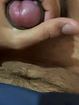 Snapshot of bastardhorny69 chatting on 6, 8, 2026 bastardhorny69 online show from 6, 8, 2026