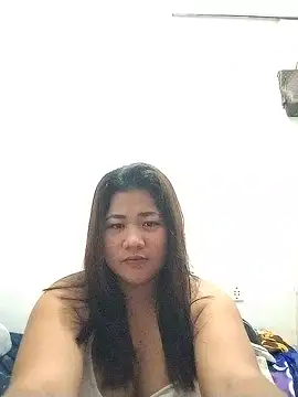 Snapshot of Vivian_HotAss chatting on 7, 8, 2026 Vivian HotAss online show from 7, 8, 2026