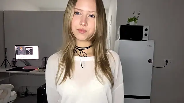 Snapshot of ZenyBieta chatting on 8, 8, 2026 ZenyBieta online show from 8, 8, 2026