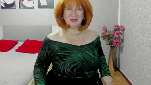 JUNOOO online show from 6, 2, 2025