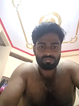Snapshot of its_raaj__0007 chatting on 9, 8, 2026 its raaj 0007 online show from 9, 8, 2026