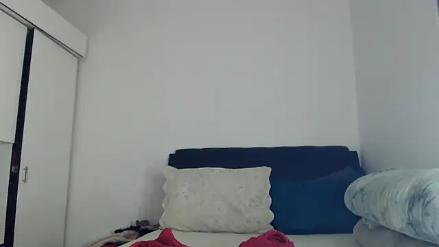Snapshot of leanna23 chatting on 12, 7, 2026 leanna23 online show from 12, 7, 2026