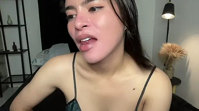 Snapshot of your_bianca69 chatting on 7, 4, 2026 your bianca69 online show from 7, 4, 2026