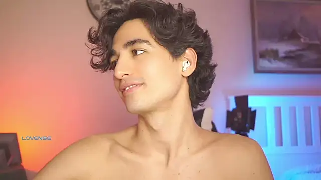 AlanDeNavarre online show from 3, 3, 2025