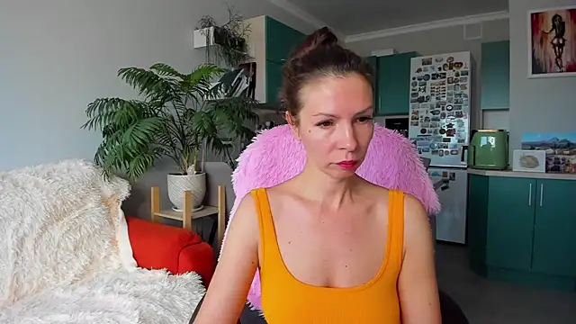 ChristinaGlory online show from 23, 10, 2025