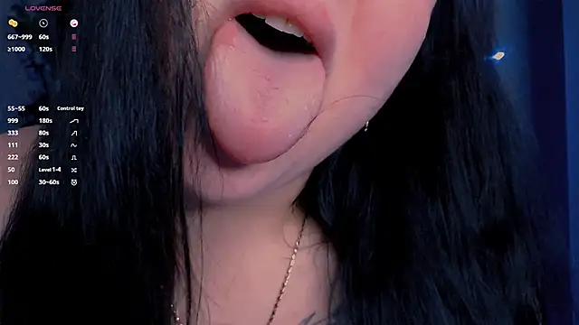 Hott girlx online show from 14, 2, 2026