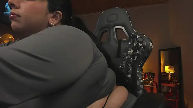 coraline latin online show from 16, 2, 2025