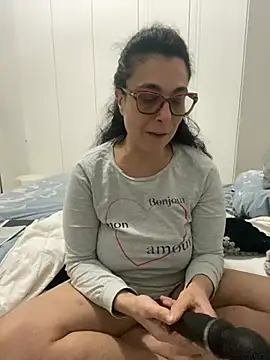 crudeliafrancy online show from 17, 3, 2026