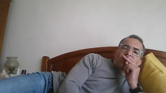 Snapshot of CarlosRocha73 chatting on 14, 5, 2026 CarlosRocha73 online show from 14, 5, 2026