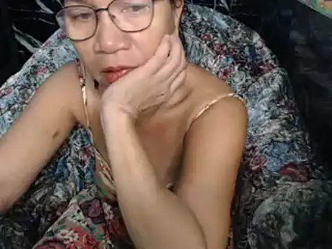 ASIANDOLLY4U online show from 10, 4, 2026