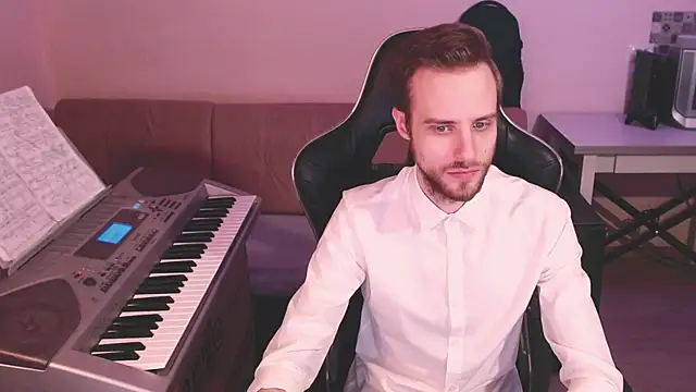 Sweetparker online show from 19, 2, 2025