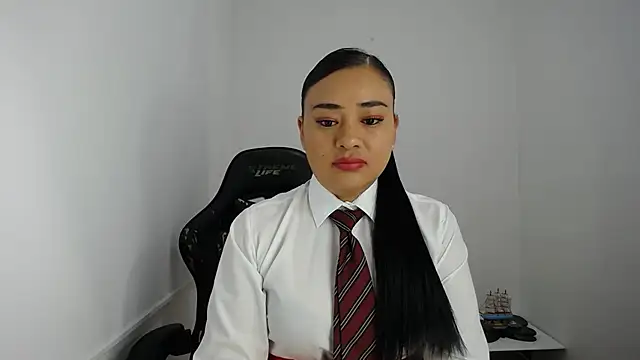 ReyleDoll online show from 7, 1, 2025