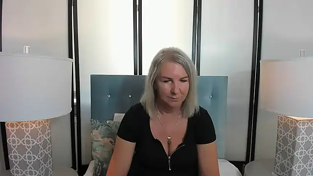 EricaTop online show from 23, 3, 2025