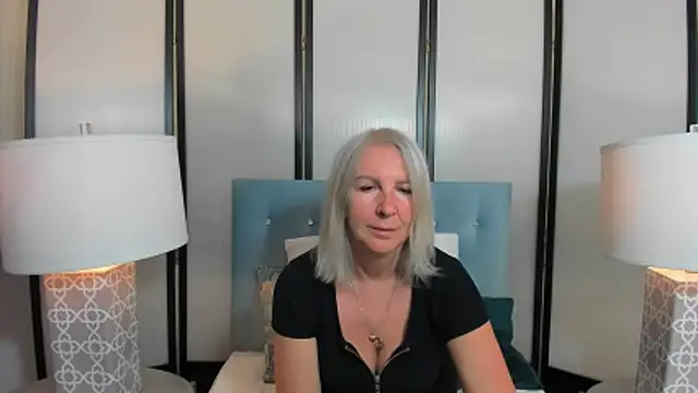 Snapshot of EricaTop chatting on 28, 5, 2026 EricaTop online show from 28, 5, 2026