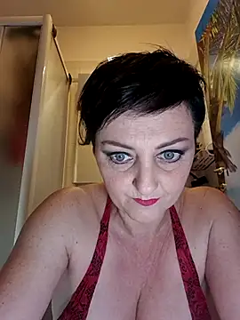 Snapshot of lucillabollente chatting on 16, 4, 2026 lucillabollente online show from 16, 4, 2026