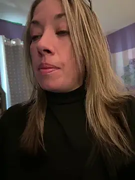 Snapshot of _NinaLuvSins_ chatting on 24, 3, 2026 NinaLuvSins online show from 24, 3, 2026