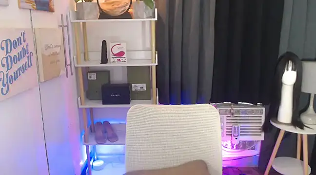 Snapshot of AsianMariaTs chatting on 4, 12, 2024 AsianMariaTs online show from 4, 12, 2024