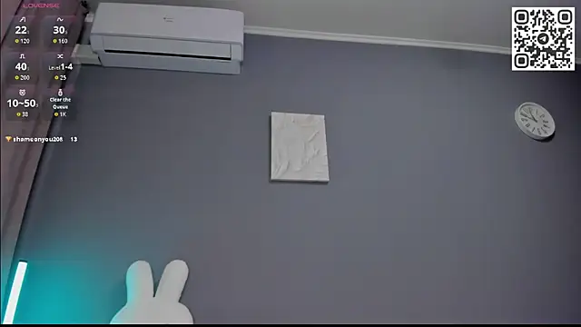 Snapshot of Malika_Lisan chatting on 21, 4, 2026 Malika Lisan online show from 21, 4, 2026