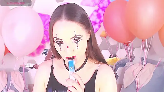 LexiKiss online show from 28, 1, 2025