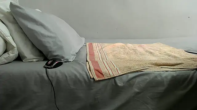 Snapshot of xTwerkingMistressx chatting on 4, 11, 2025 xTwerkingMistressx online show from 4, 11, 2025