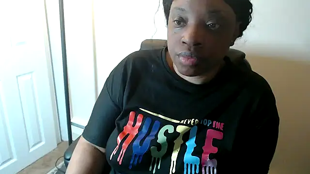Sexymona1218 online show from 14, 5, 2026