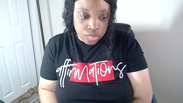 Snapshot of Sexymona1218 chatting on 3, 6, 2026 Sexymona1218 online show from 3, 6, 2026