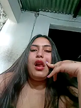 xandra252 online show from 22, 4, 2026