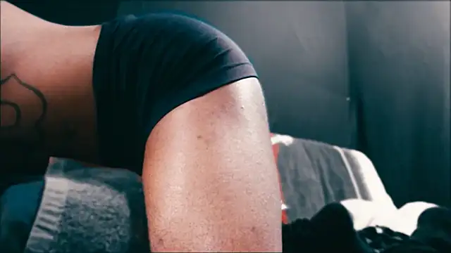 Snapshot of iBreakHeartz chatting on 6, 12, 2024 iBreakHeartz online show from 6, 12, 2024