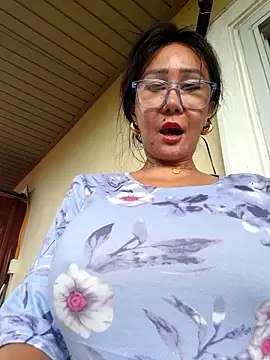 sweetieme online show from 6, 2, 2026