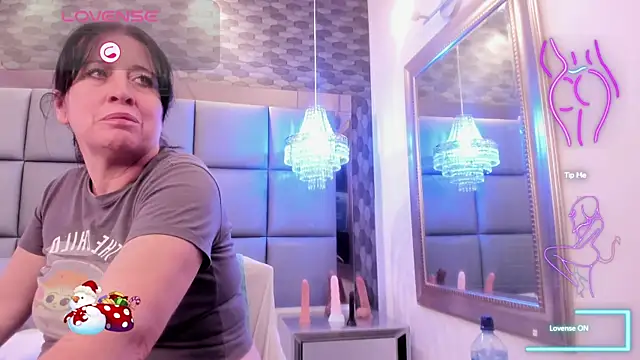 Snapshot of LADY_HELLEN chatting on 25, 11, 2025 LADY HELLEN online show from 25, 11, 2025