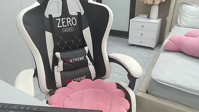 Hanako love online show from 9, 11, 2025