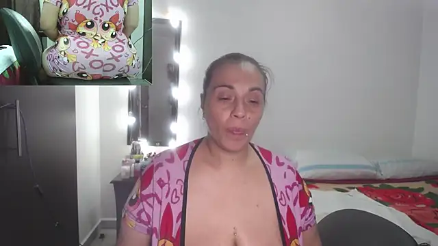 Snapshot of zoe_hotxxx chatting on 22, 10, 2025 zoe hotxxx online show from 22, 10, 2025