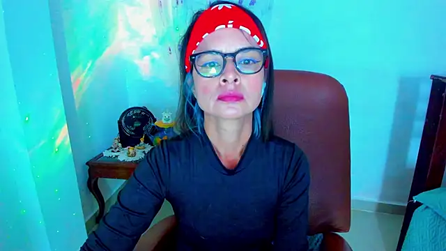 Snapshot of BrianaGarner chatting on 18, 1, 2026 BrianaGarner online show from 18, 1, 2026