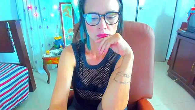 Snapshot of BrianaGarner chatting on 15, 2, 2026 BrianaGarner online show from 15, 2, 2026