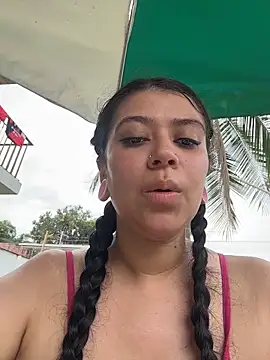 Snapshot of emilyjohanson chatting on 16, 5, 2026 emilyjohanson online show from 16, 5, 2026