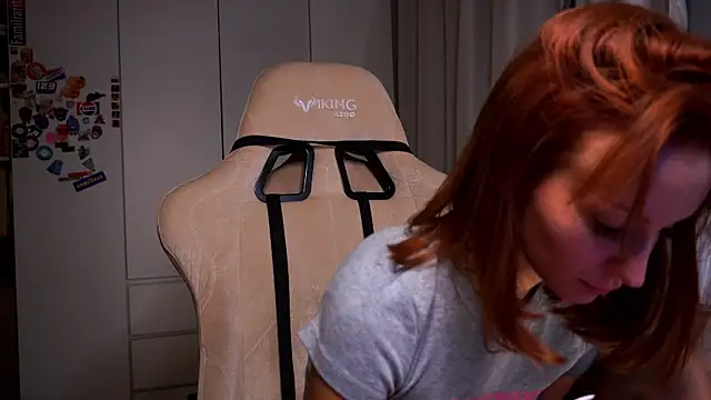 Snapshot of Liuba_Fox chatting on 28, 4, 2026 Liuba Fox online show from 28, 4, 2026