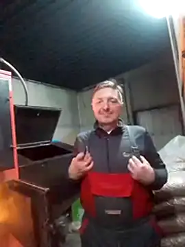 Snapshot of Pokaz2020 chatting on 13, 2, 2026 Pokaz2020 online show from 13, 2, 2026