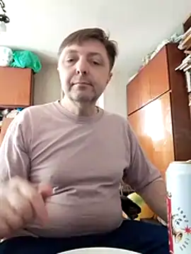Snapshot of Pokaz2020 chatting on 11, 5, 2026 Pokaz2020 online show from 11, 5, 2026