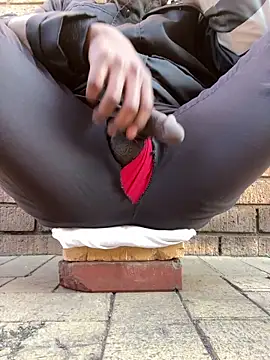 ZeusBlackDick online show from 13, 6, 2026