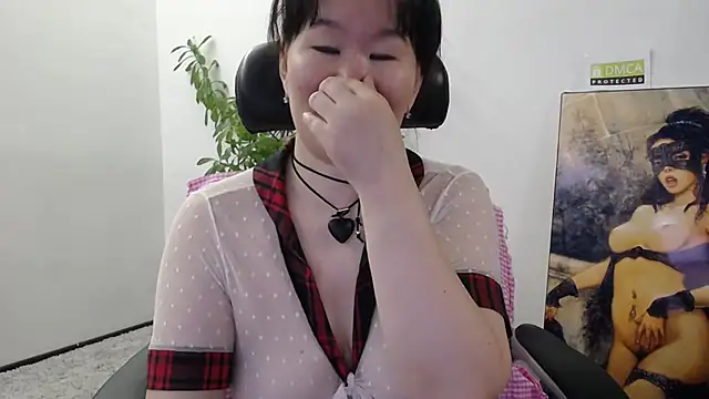 Akira xx online show from 23, 11, 2025