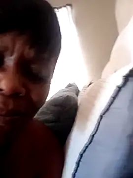 SQUITBOOTY online show from 6, 4, 2026