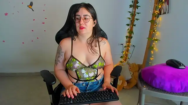 Susan Foxx online show from 6, 3, 2026