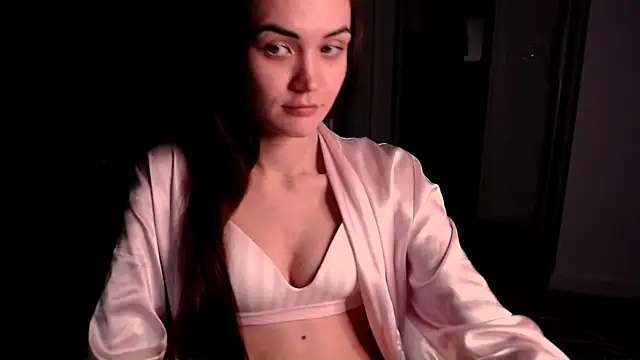 Snapshot of EvelynGG chatting on 22, 11, 2025 EvelynGG online show from 22, 11, 2025