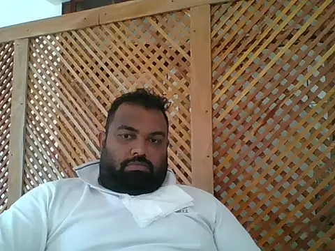 Snapshot of FatCockBoySL chatting on 23, 12, 2025 FatCockBoySL online show from 23, 12, 2025