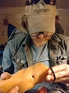 Snapshot of ROBERT0516 chatting on 25, 10, 2025 ROBERT0516 online show from 25, 10, 2025