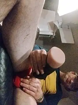 Snapshot of ROBERT0516 chatting on 7, 2, 2026 ROBERT0516 online show from 7, 2, 2026