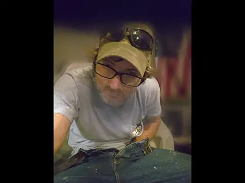 Snapshot of ROBERT0516 chatting on 25, 6, 2026 ROBERT0516 online show from 25, 6, 2026