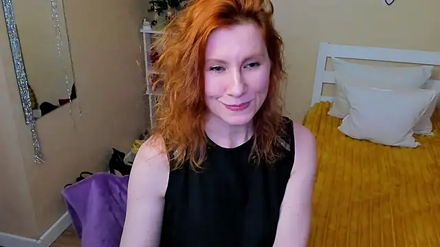 FoxySophia online show from 19, 12, 2025