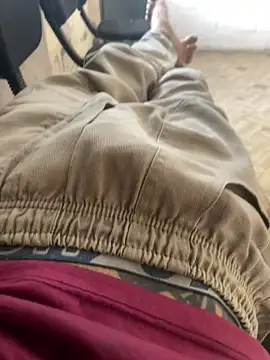 Snapshot of descret_19 chatting on 23, 3, 2026 descret 19 online show from 23, 3, 2026